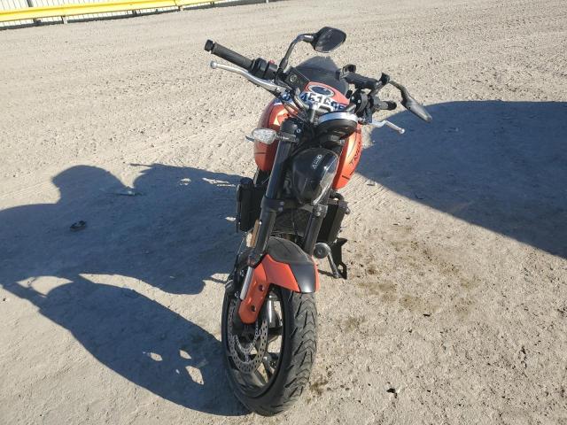 TRIUMPH TRIDENT 66 2023