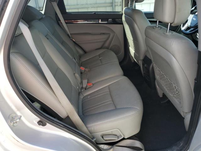 Фото 11 - KIA SORENTO