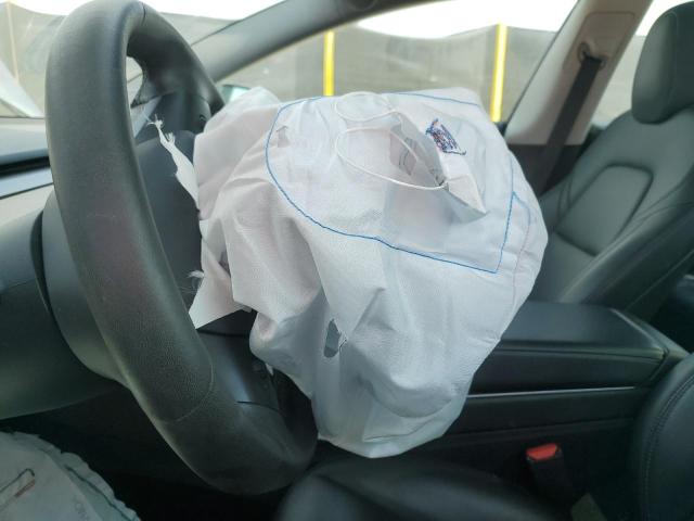 Фото 7 - TESLA MODEL 3