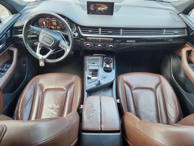 Фото 8 - AUDI Q7