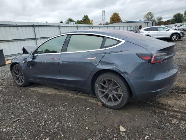 Фото 2 - TESLA MODEL 3