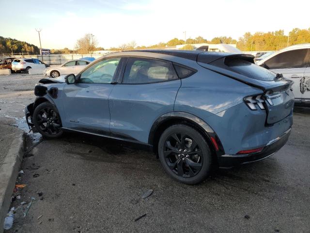 Фото 2 - FORD MUSTANG