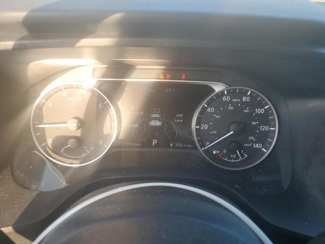 Фото 9 - NISSAN ROGUE