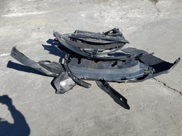 Фото 12 - TOYOTA C-HR