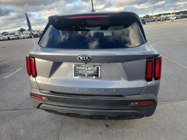 Фото 6 - KIA SORENTO