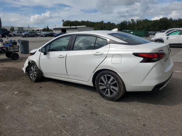 Фото 2 - NISSAN VERSA