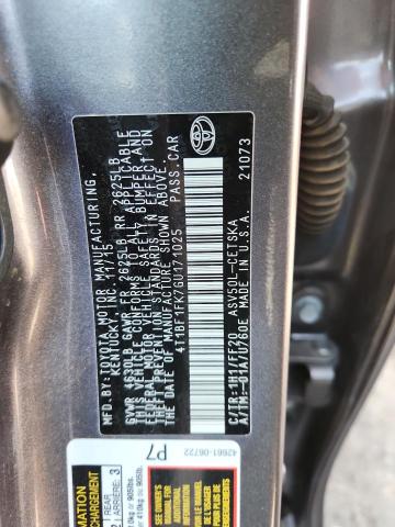 Фото 13 - TOYOTA CAMRY