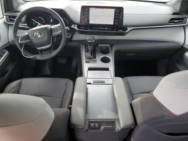 Фото 8 - TOYOTA SIENNA