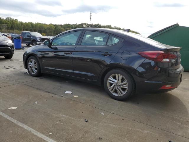 Фото 2 - HYUNDAI ELANTRA