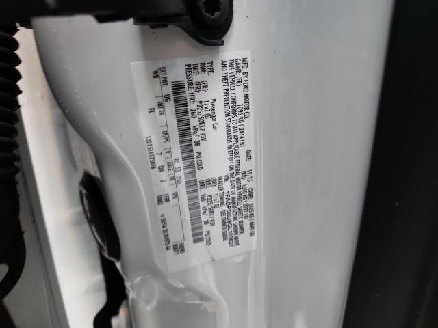 Фото 12 - FORD CMAX