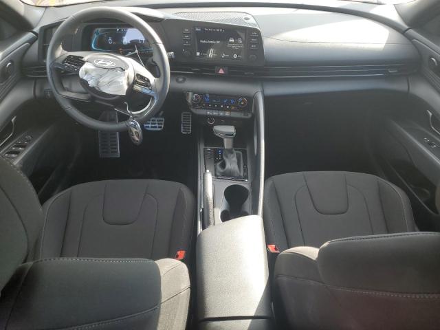 Фото 8 - HYUNDAI ELANTRA