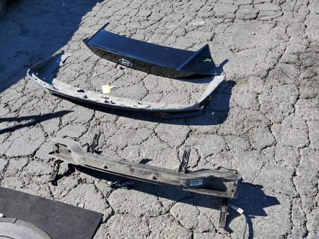 Фото 12 - HYUNDAI ELANTRA