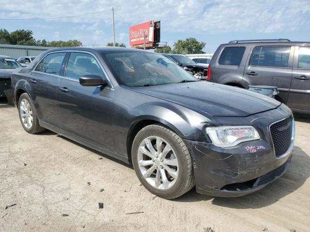 Фото 4 - CHRYSLER 300