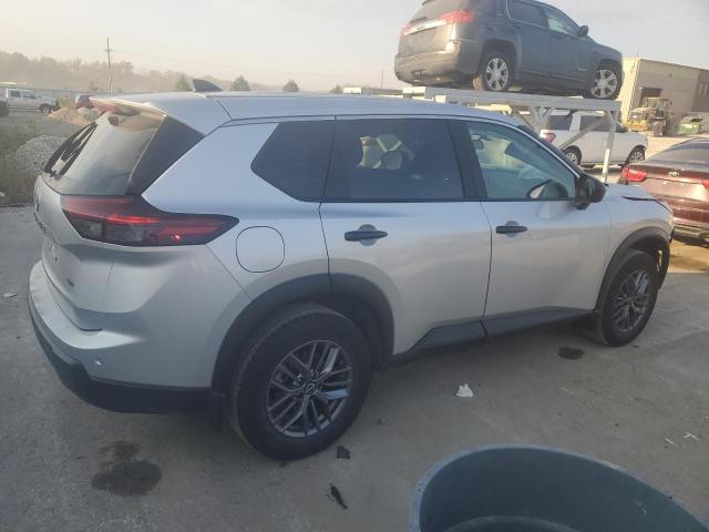 Фото 3 - NISSAN ROGUE