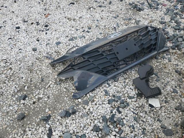 Фото 12 - HYUNDAI ELANTRA