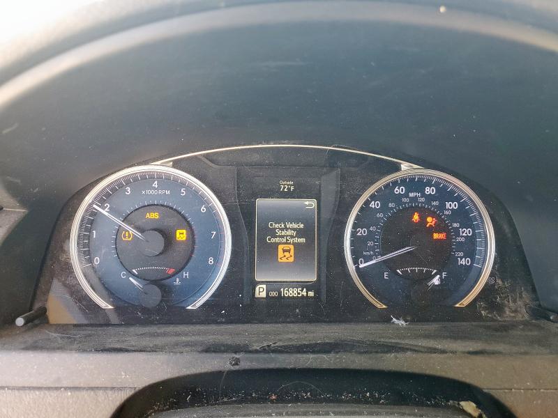 Фото 9 - TOYOTA CAMRY