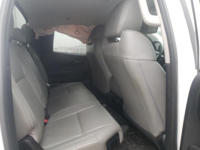 Фото 10 - TOYOTA TUNDRA