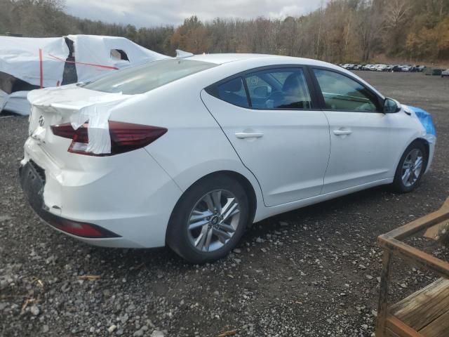 Фото 3 - HYUNDAI ELANTRA