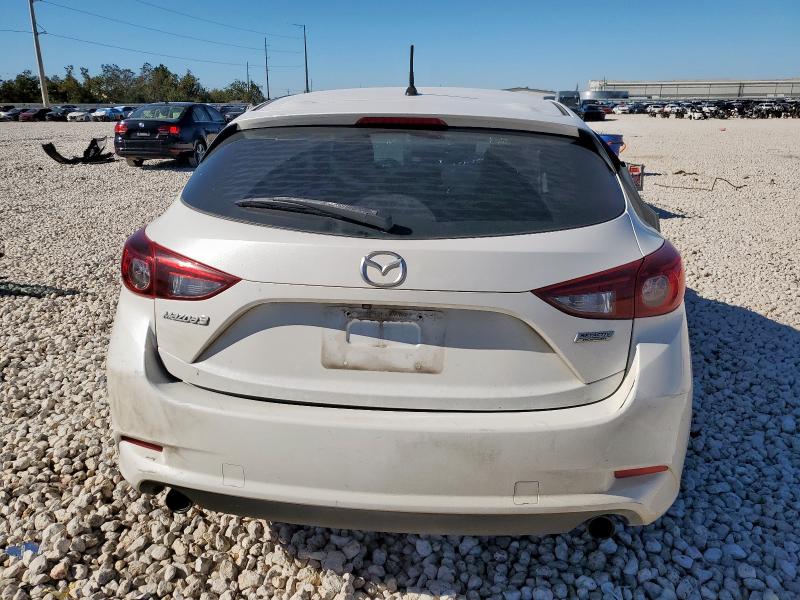 Фото 6 - MAZDA 3