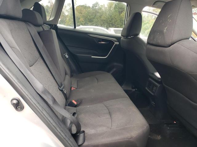 Фото 11 - TOYOTA RAV4