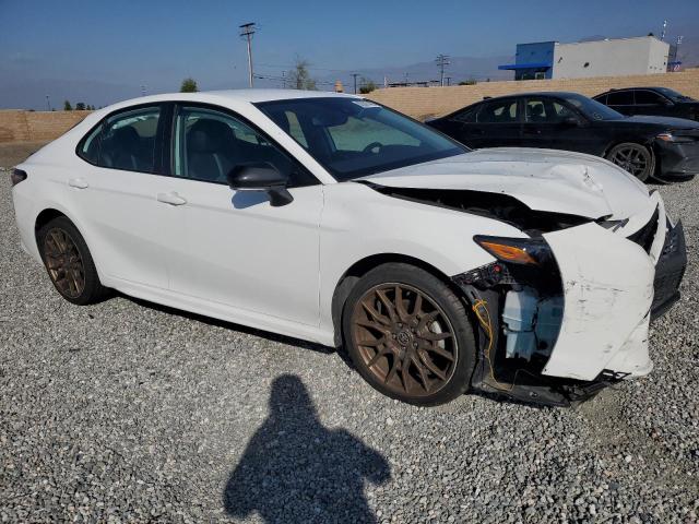 Фото 4 - TOYOTA CAMRY