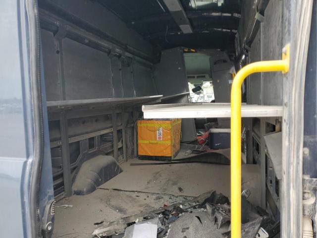 Фото 10 - FORD TRANSIT