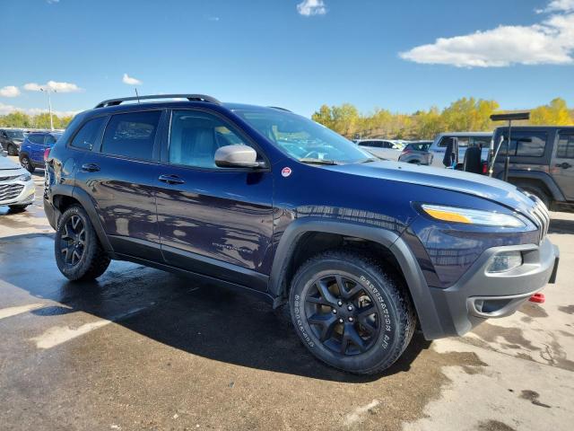 Фото 4 - JEEP CHEROKEE