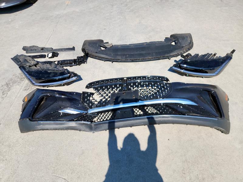 LINCOLN NAUTILUS P 2025 VIN 5LMPJ8JA6SJ920982