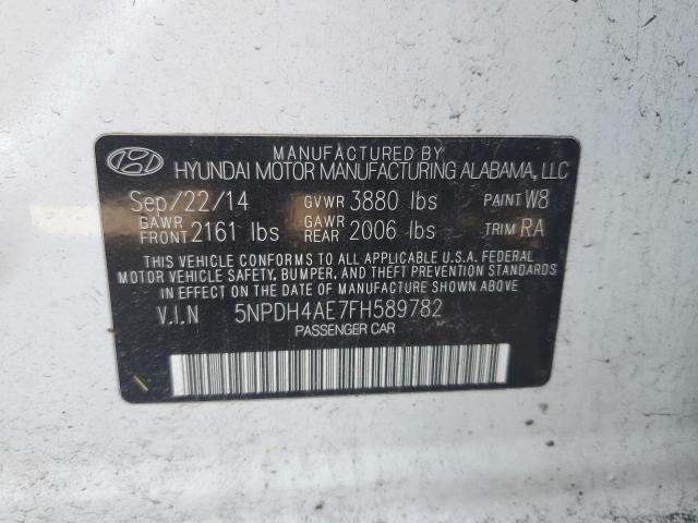 Фото 12 - HYUNDAI ELANTRA