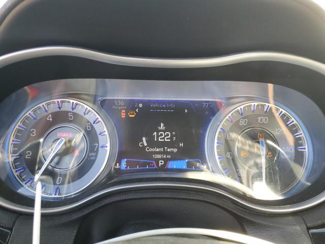 Фото 9 - CHRYSLER 300