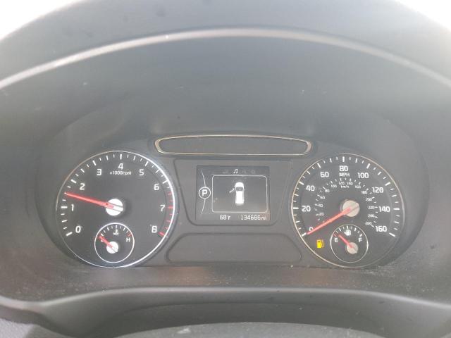 Фото 9 - KIA SORENTO