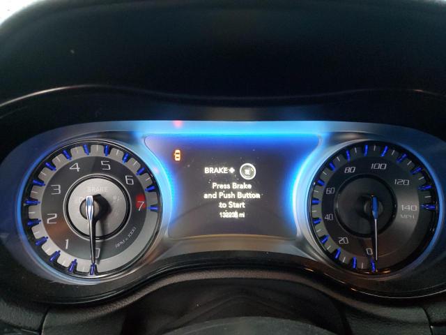 Фото 9 - CHRYSLER 300