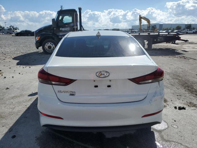 Фото 6 - HYUNDAI ELANTRA