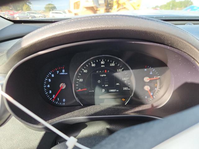 Фото 9 - KIA SORENTO