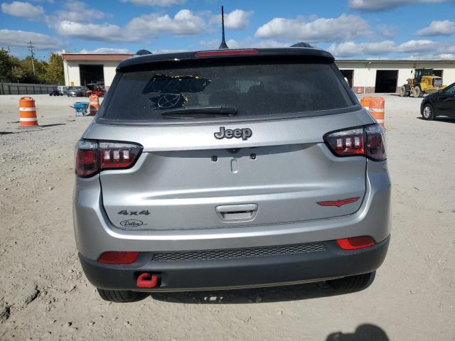 Фото 6 - JEEP COMPASS