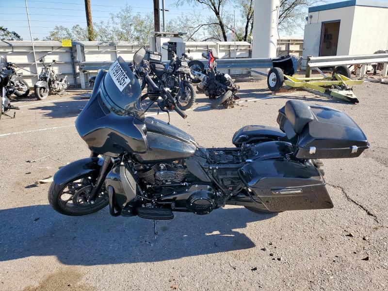 HARLEY-DAVIDSON FLHXST 2022