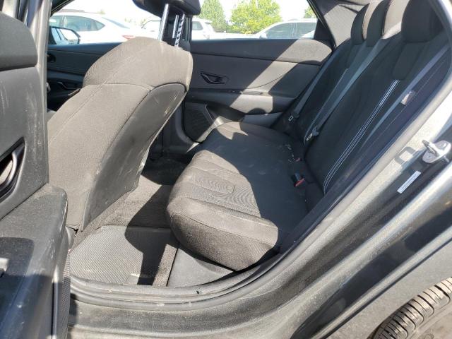 Фото 10 - HYUNDAI ELANTRA