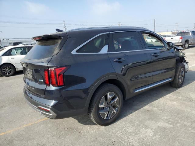 Фото 3 - KIA SORENTO