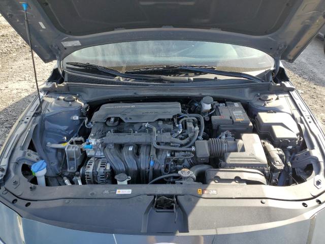 Фото 11 - HYUNDAI ELANTRA