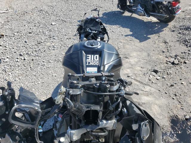 KAWASAKI ZX1002 L 2025