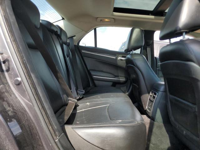 Фото 10 - CHRYSLER 300