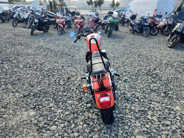 HARLEY-DAVIDSON XL883 R CA 2006