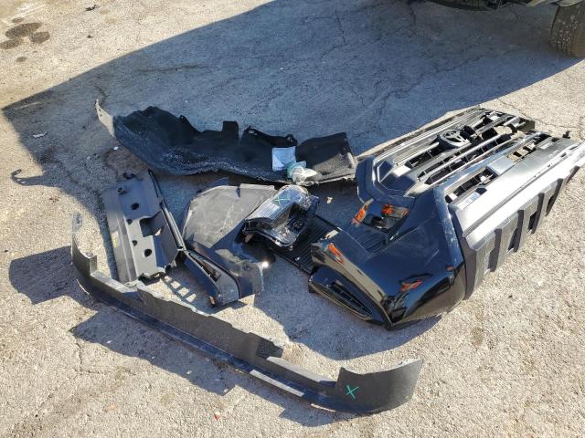 Фото 12 - TOYOTA TACOMA