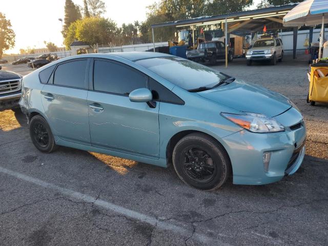 Фото 4 - TOYOTA PRIUS