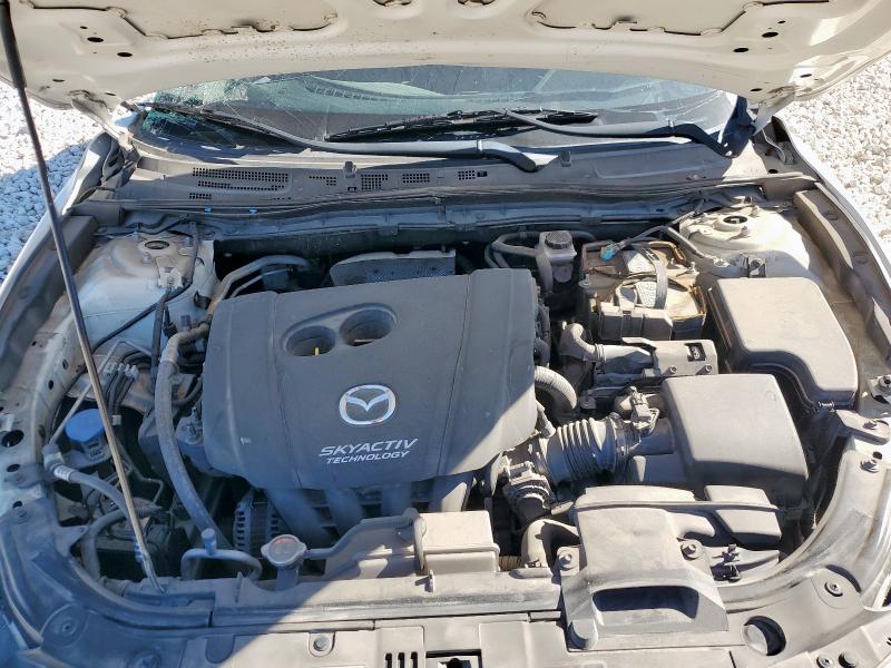 Фото 11 - MAZDA 3