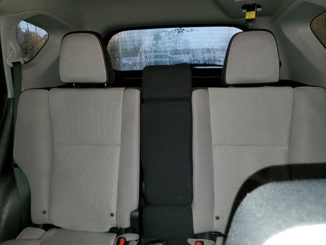 Фото 10 - TOYOTA RAV4