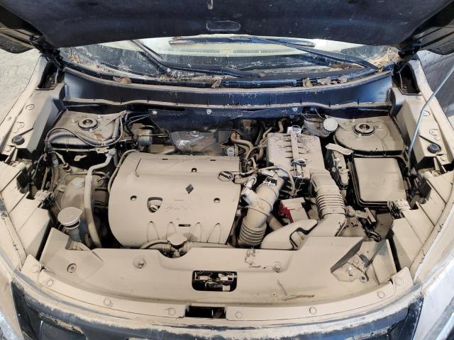 Фото 12 - MITSUBISHI OUTLANDER