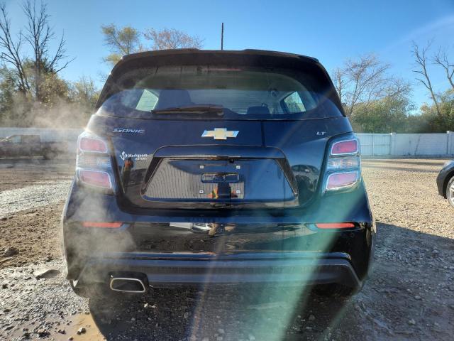 Фото 6 - CHEVROLET SONIC