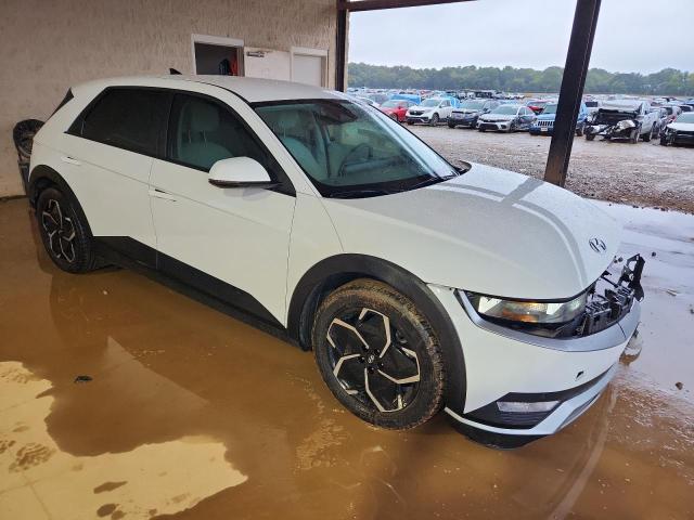 Фото 4 - HYUNDAI IONIQ