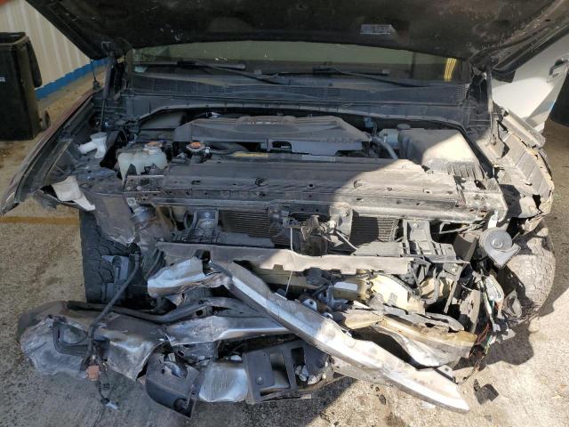 Фото 11 - NISSAN TITAN